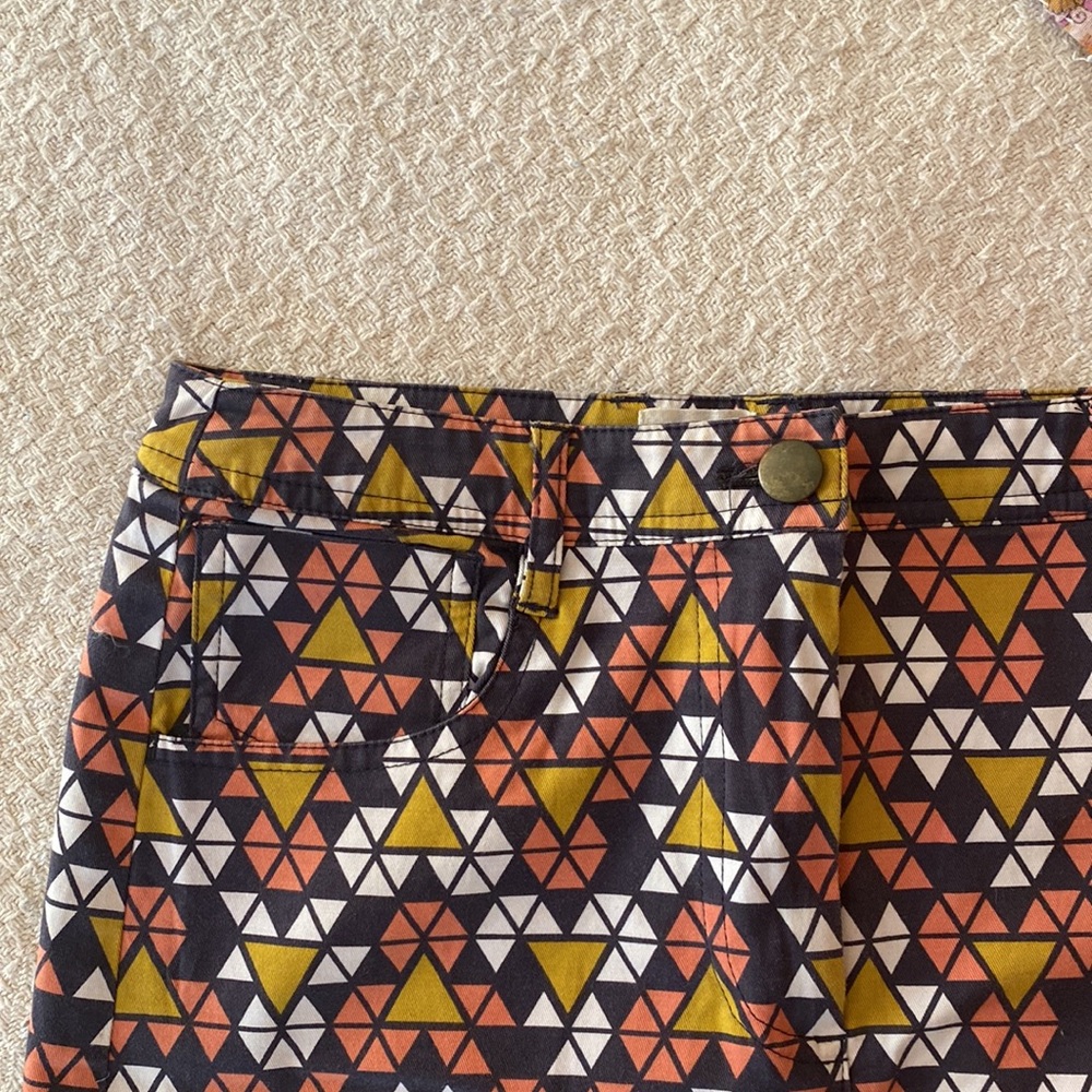 Geometric mini skirt - Picture 2 of 6